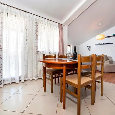 Appartamento Vanda Rovigno